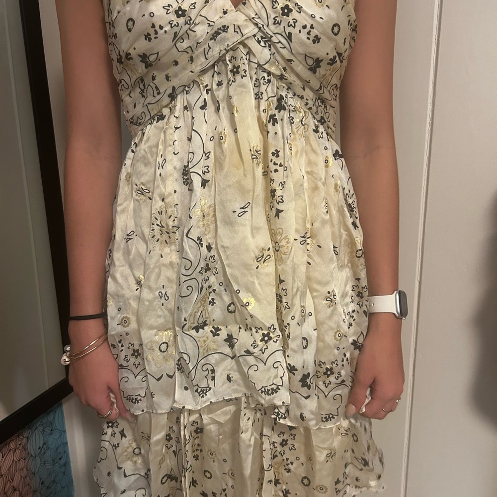 LaRok Cream Floral Midi Dress